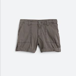 Sanctuary Squad Cargo Shorts size 26